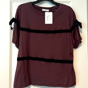 NWT- T shirt
